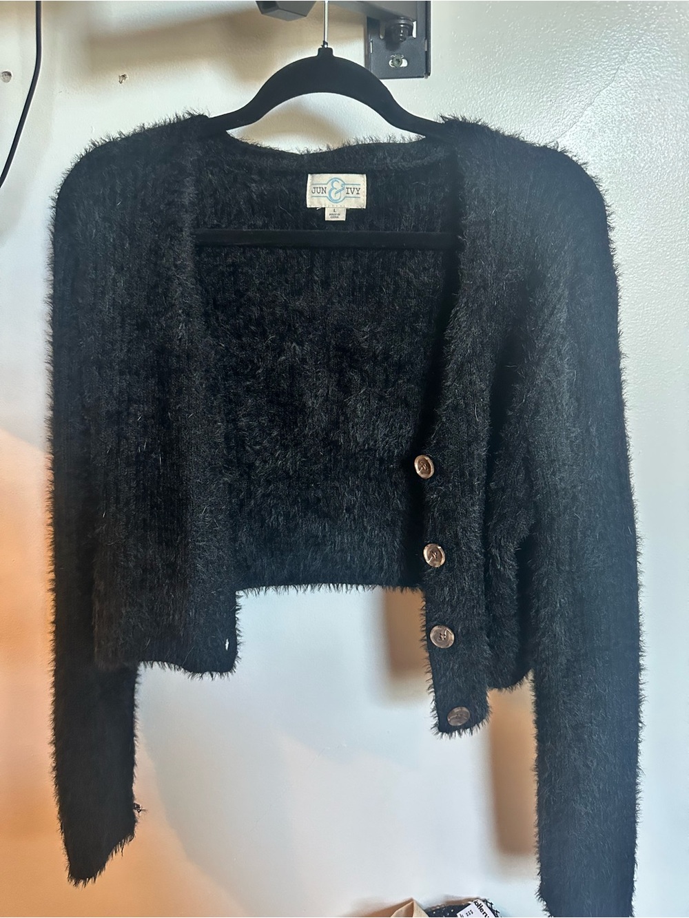 Francesca's Collections Black Fuzzy Cropped Cardigan
